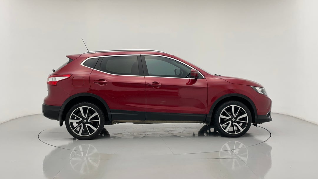 2017 Nissan Qashqai Ti, Automatic, 109056 km, Right Side View