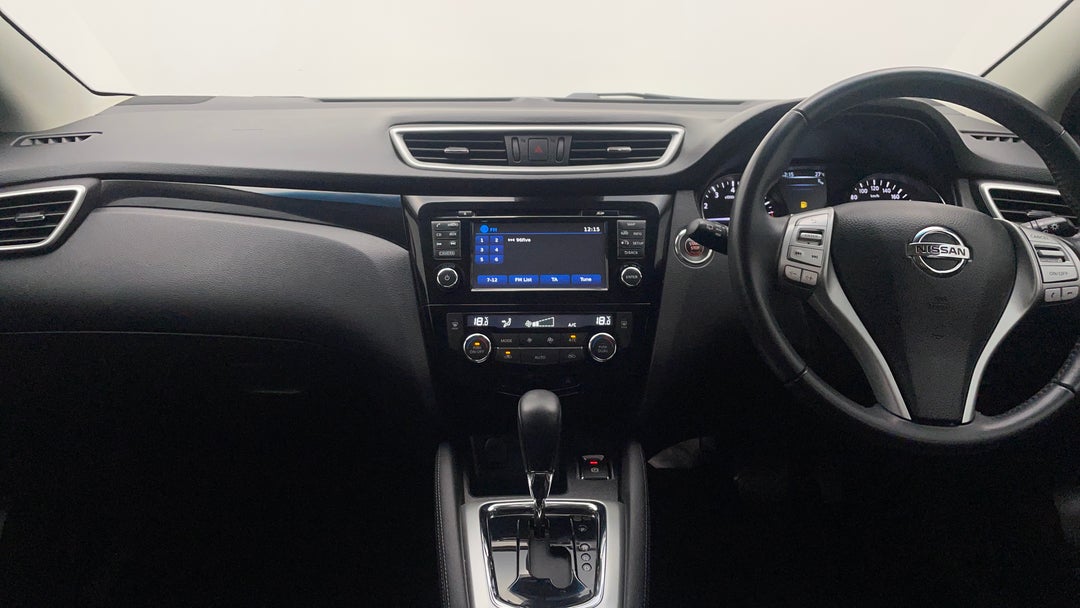 2017 Nissan Qashqai Ti, Automatic, 109056 km, Dashboard View