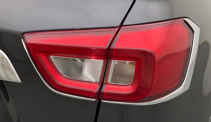 2020 Toyota URBAN CRUISER PREMIUM GRADE AT, Petrol, Automatic, 19,499 km, Right tail light - Minor scratches