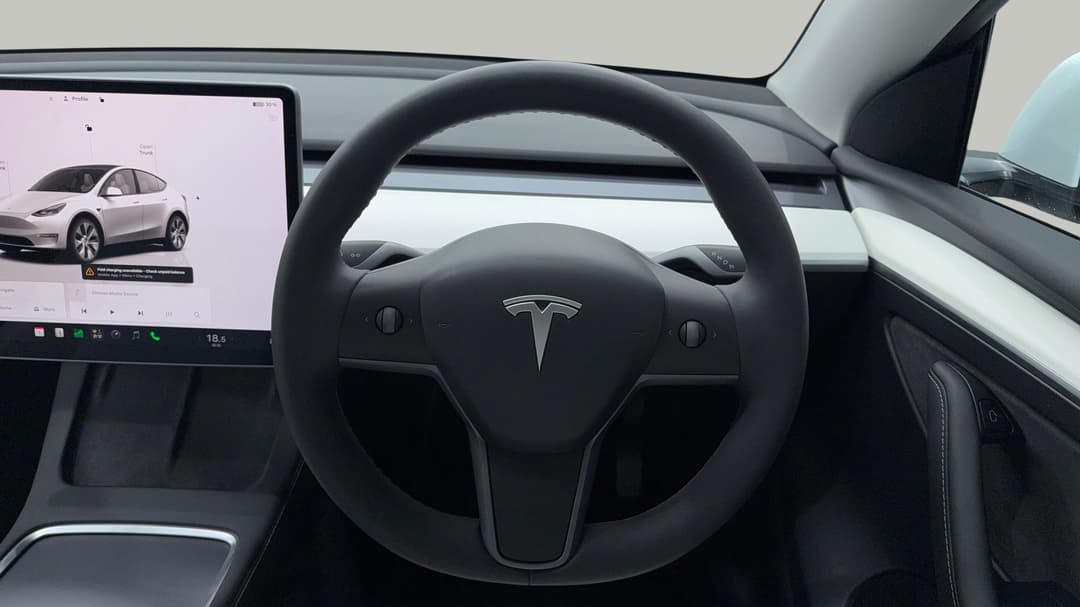2022 Tesla Model Y Rear-wheel Drive, Automatic, 44794 km, Steering Wheel Close-up
