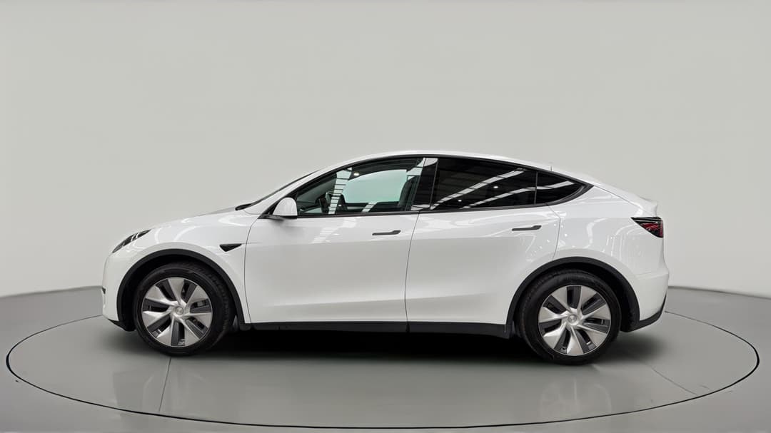 2022 Tesla Model Y Rear-wheel Drive, Automatic, 44794 km, Left Side View