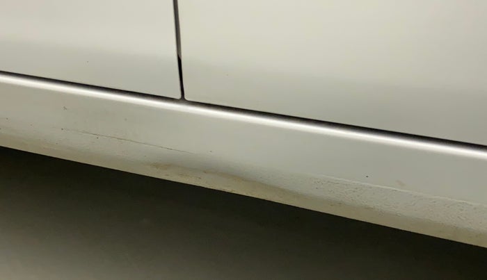 2017 Hyundai Grand i10 MAGNA 1.2 KAPPA VTVT, Petrol, Manual, 24,376 km, Left running board - Slightly dented