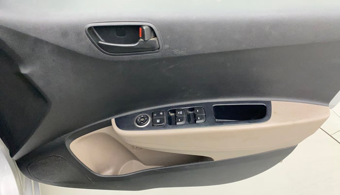 2017 Hyundai Grand i10 MAGNA 1.2 KAPPA VTVT, Petrol, Manual, 24,376 km, Driver Side Door Panels Control