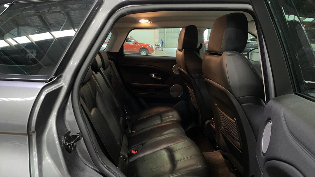 2016 Range Rover Evoque Td4 150 Se, Automatic, 86167 km, Right Side Rear Door Cabin View