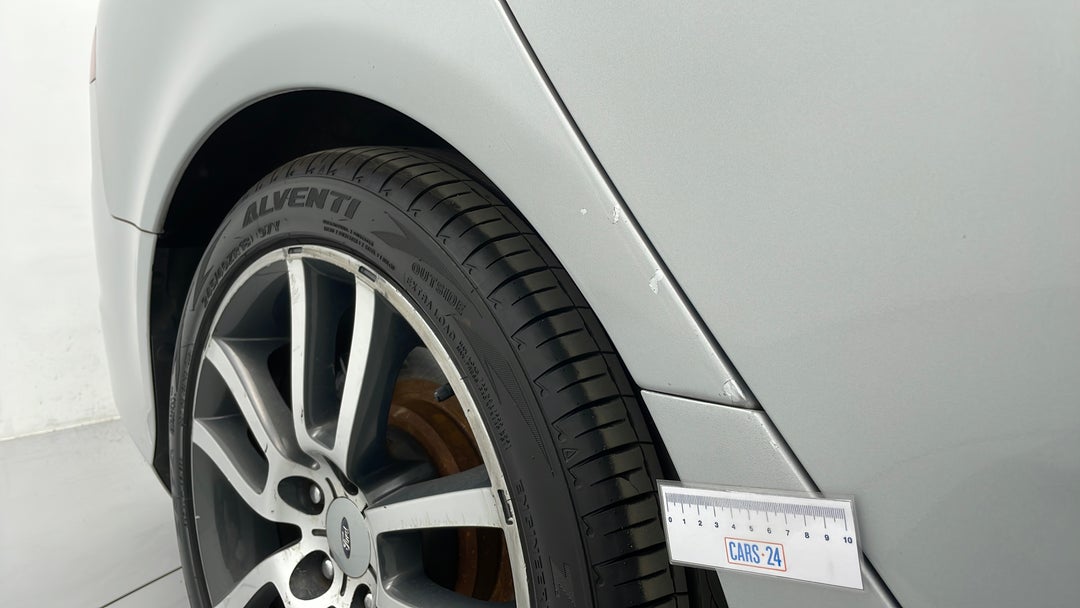 Quarter Panel Rear RHS Chip