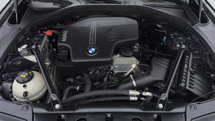 BMW 5 Series-Engine Bonet View