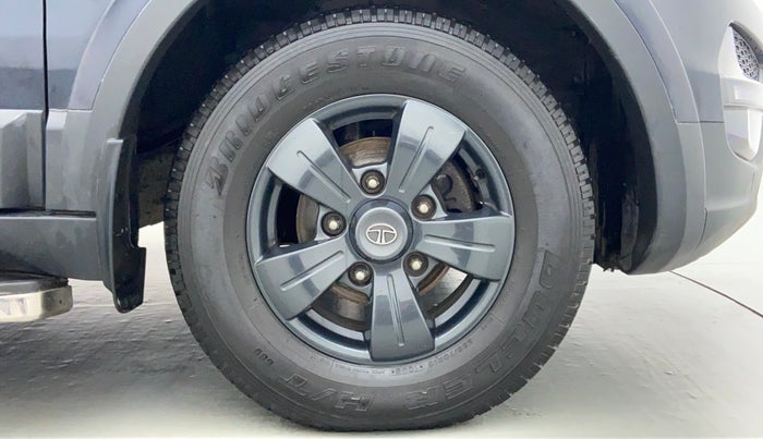 2019 Tata Hexa XM+, Diesel, Manual, 56,556 km, Right Front Tyre