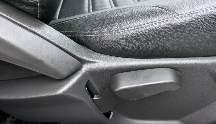 2018 Ford FREESTYLE TITANIUM + 1.2 TI-VCT, Petrol, Manual, 6,730 km, Driver Side Adjustment Panel