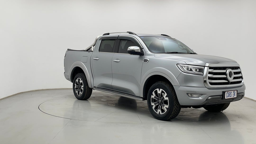 Right Front Diagonal (45- Degree) View