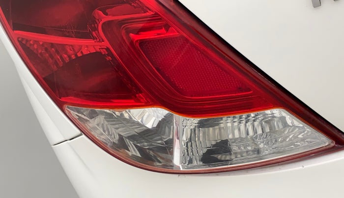 2013 Hyundai i20 SPORTZ 1.2, CNG, Manual, 96,121 km, Left tail light - Minor damage