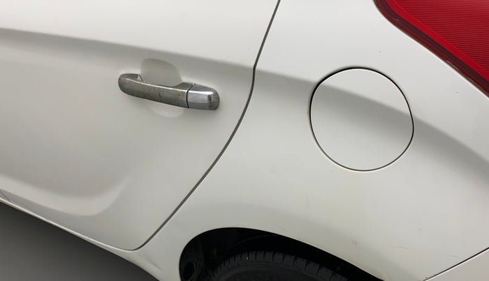2013 Hyundai i20 SPORTZ 1.2, CNG, Manual, 96,121 km, Left quarter panel - Slightly dented