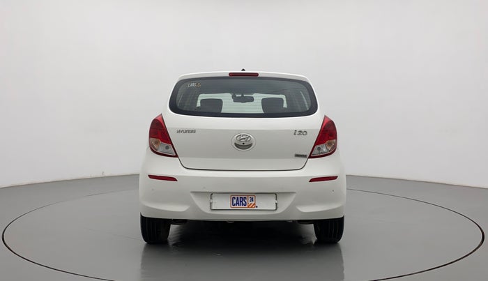 2013 Hyundai i20 SPORTZ 1.2, CNG, Manual, 96,121 km, Back/Rear