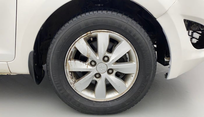 2013 Hyundai i20 SPORTZ 1.2, CNG, Manual, 96,121 km, Right Front Wheel