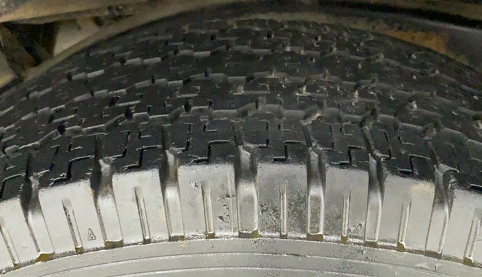 2018 Mahindra Thar CRDE 4X4 AC, Diesel, Manual, 28,229 km, Left Rear Tyre Tread