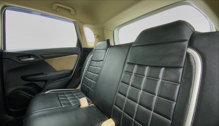 2015 Honda Jazz 1.2 SV MT, Petrol, Manual, 66,974 km, Right Side Rear Door Cabin
