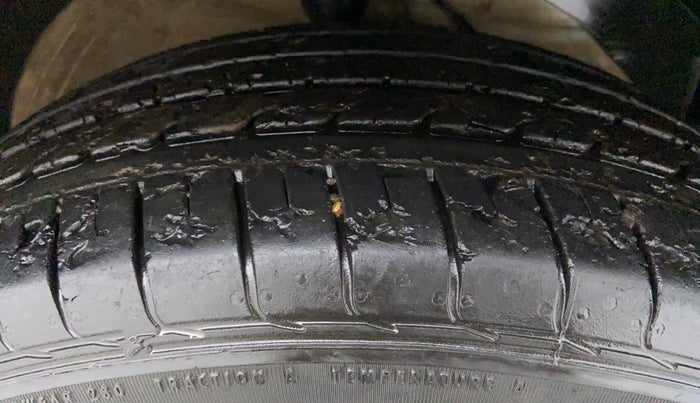 2019 MG HECTOR SHARP 2.0 DIESEL, Diesel, Manual, 15,323 km, Right Front Tyre Tread