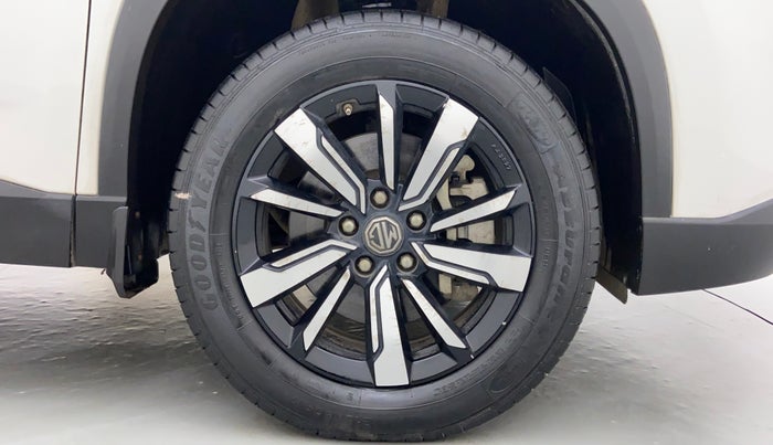 2019 MG HECTOR SHARP 2.0 DIESEL, Diesel, Manual, 15,323 km, Right Front Wheel