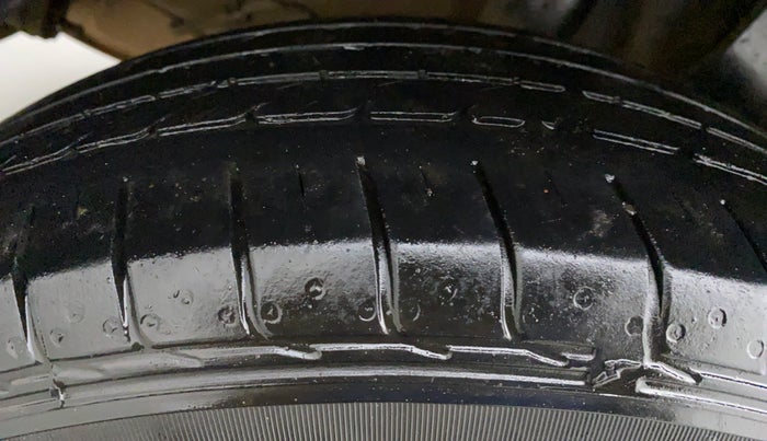 2020 KIA SELTOS HTK PLUS 1.5 DIESEL, Diesel, Manual, 26,231 km, Right Rear Tyre Tread