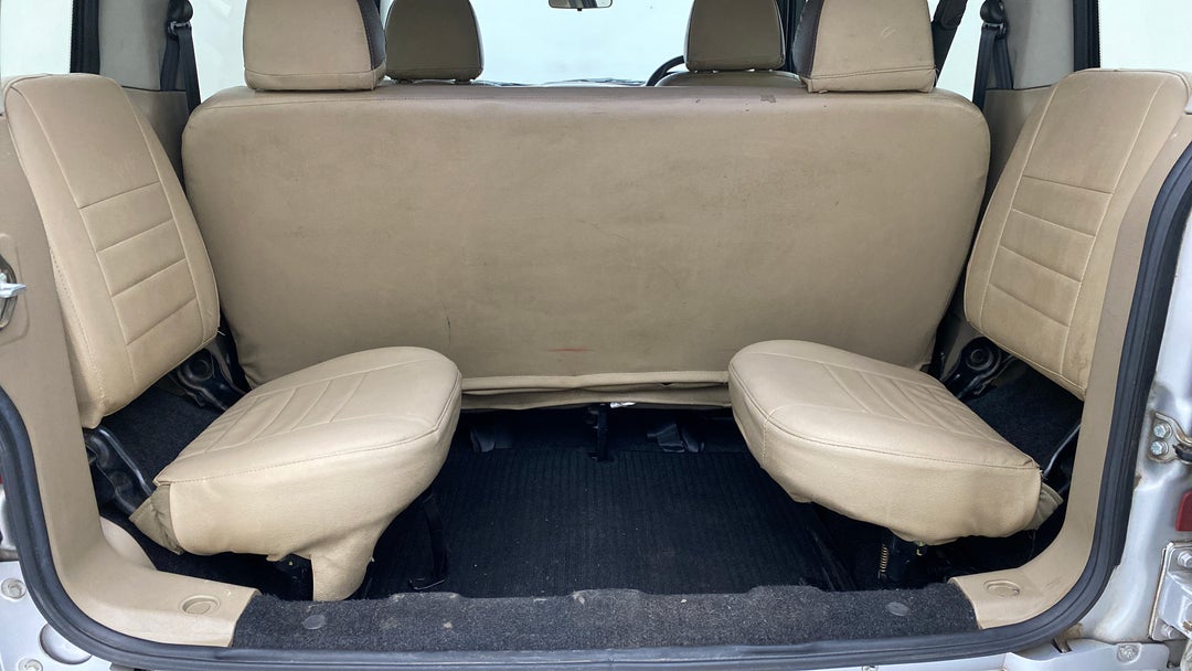 Third Seat Row ( optional )