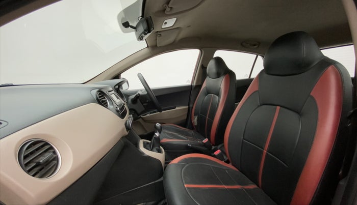 2015 Hyundai Grand i10 SPORTZ 1.2 KAPPA VTVT, CNG, Manual, 90,125 km, Right Side Front Door Cabin