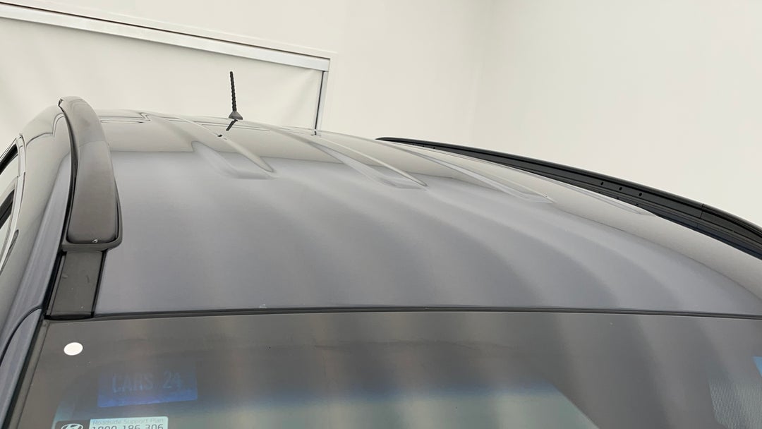 2016 Hyundai Santa Fe Active Crdi (4x4), Automatic, 46033 km, Roof/Sunroof View