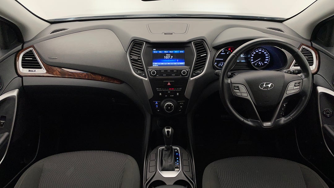 2016 Hyundai Santa Fe Active Crdi (4x4), Automatic, 46033 km, Center Console