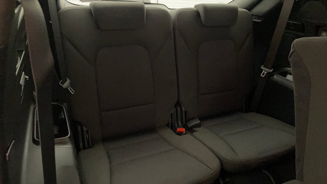 2016 Hyundai Santa Fe Active Crdi (4x4), Automatic, 46033 km, Third Row Seats