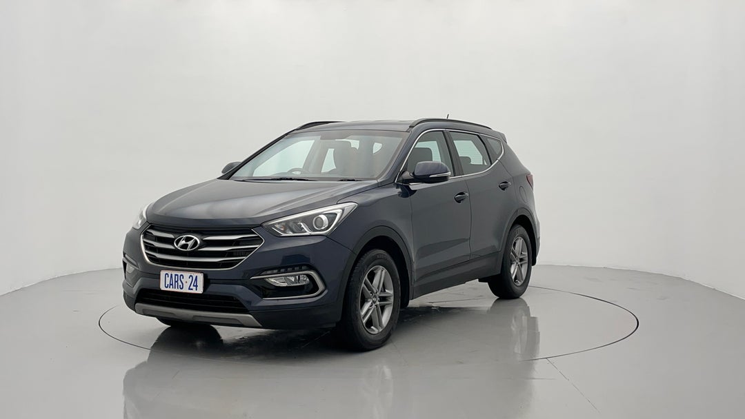 2016 Hyundai Santa Fe Active Crdi (4x4), Automatic, 46033 km, Left Front Diagonal (45- Degree) View