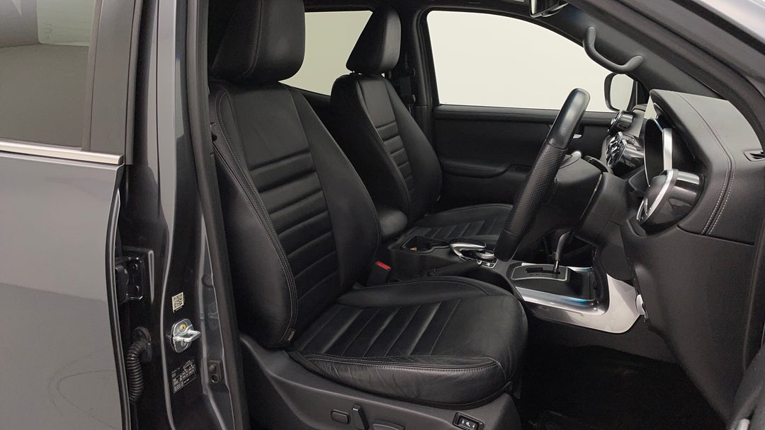 2018 Mercedes-benz X 250d Power (4matic), Automatic, 111074 km, Right Side Front Door Cabin View