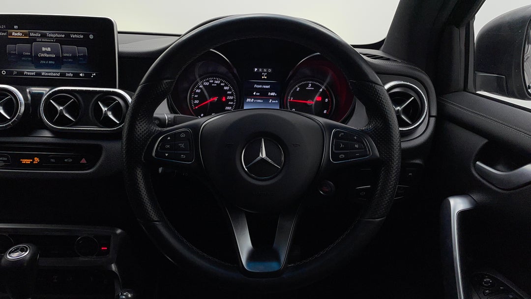 2018 Mercedes-benz X 250d Power (4matic), Automatic, 111074 km, Steering Wheel Close-up