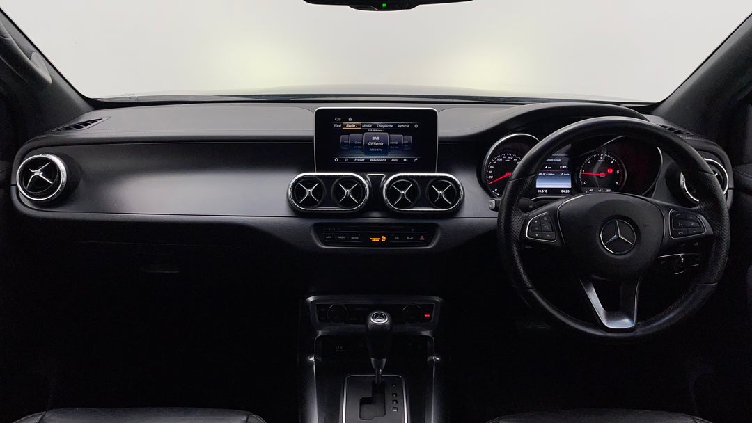 2018 Mercedes-benz X 250d Power (4matic), Automatic, 111074 km, Dashboard View