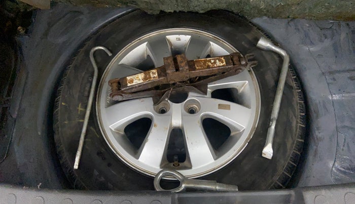 2011 Maruti Ritz ZXI, Petrol, Manual, 39,616 km, Spare Tyre