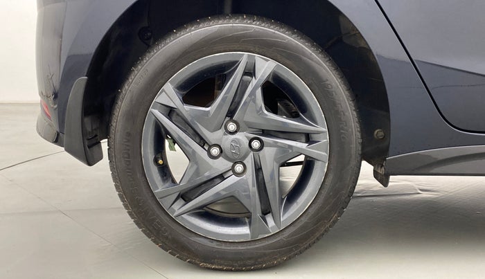 2021 Hyundai NEW I20 SPORTZ 1.2 MT, Petrol, Manual, 5,118 km, Right Rear Wheel