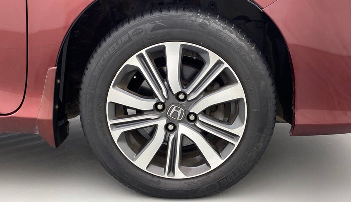 2018 Honda City V MT PETROL, Petrol, Manual, 41,675 km, Right Front Wheel