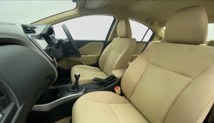 2018 Honda City V MT PETROL, Petrol, Manual, 41,675 km, Right Side Front Door Cabin