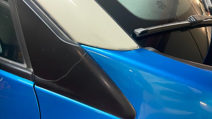 RENAULT CAPTUR-Pillar RHS A Scratch