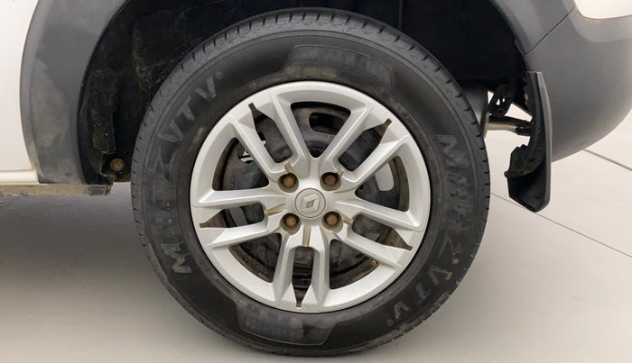 2019 Renault TRIBER RXT, Petrol, Manual, 50,825 km, Left Rear Wheel