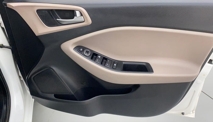 2018 Hyundai Elite i20 ASTA 1.4 CRDI, Diesel, Manual, 25,696 km, Driver Side Door Panels Control