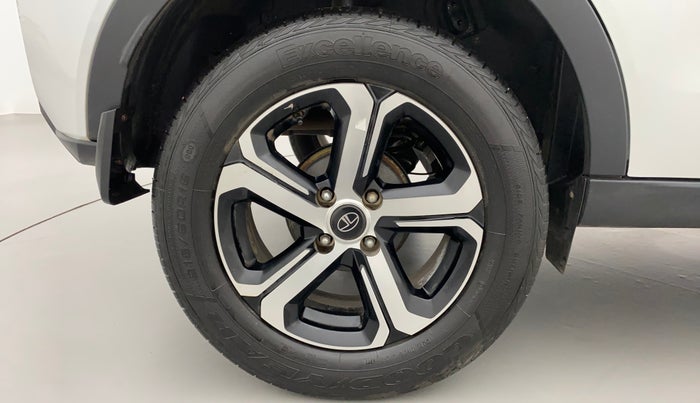 2022 Tata NEXON XZA PLUS (O) DIESEL, Diesel, Automatic, 26,263 km, Right Rear Wheel