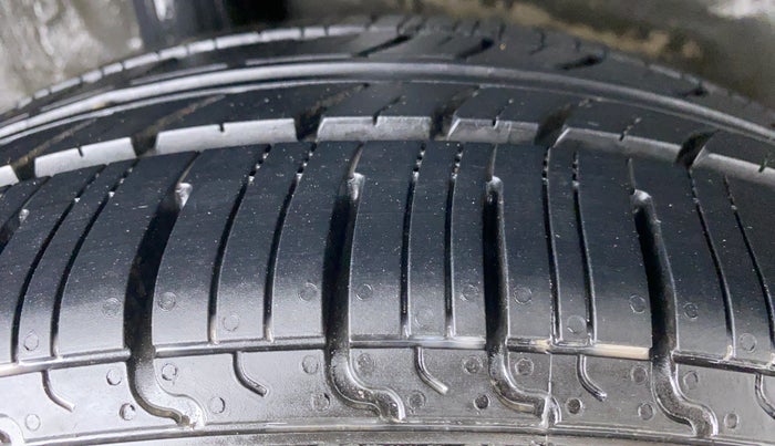 2018 Honda City V MT PETROL, Petrol, Manual, 68,805 km, Right Rear Tyre Tread