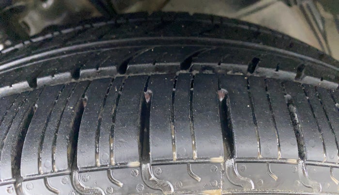 2018 Honda City V MT PETROL, Petrol, Manual, 68,805 km, Right Front Tyre Tread