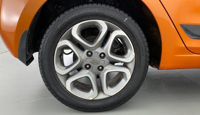 2019 Hyundai Elite i20 ASTA 1.2 (O), Petrol, Manual, 22,319 km, Right Rear Wheel