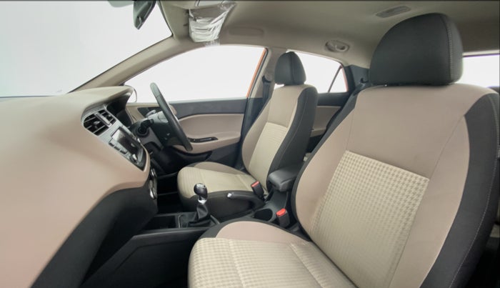 2019 Hyundai Elite i20 ASTA 1.2 (O), Petrol, Manual, 22,319 km, Right Side Front Door Cabin