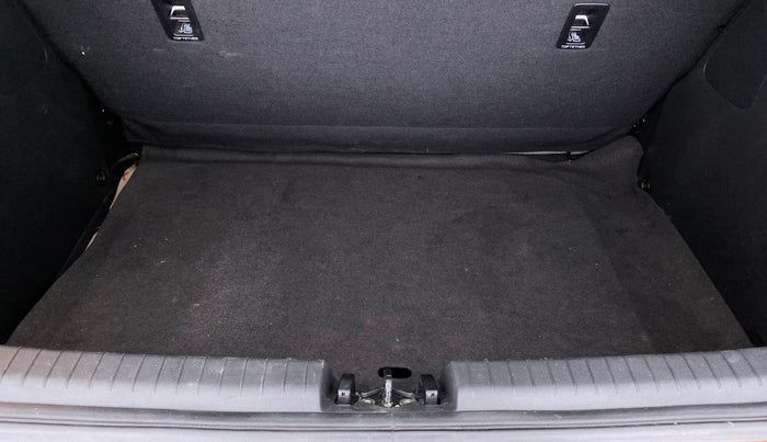 2019 Hyundai Elite i20 ASTA 1.2 (O), Petrol, Manual, 22,319 km, Boot Inside