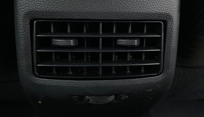 2019 Hyundai Elite i20 ASTA 1.2 (O), Petrol, Manual, 22,319 km, Rear AC Vents