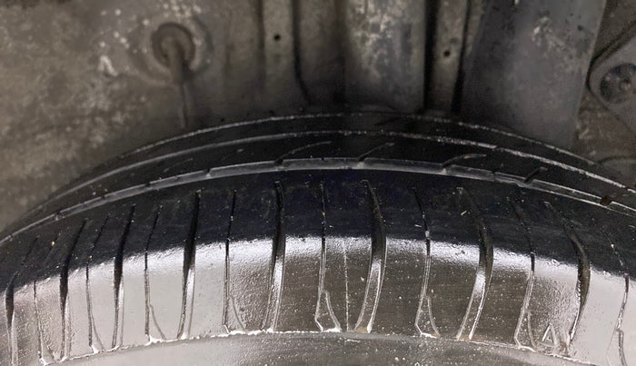 2016 Hyundai Elite i20 SPORTZ 1.2, Petrol, Manual, 74,062 km, Left Rear Tyre Tread