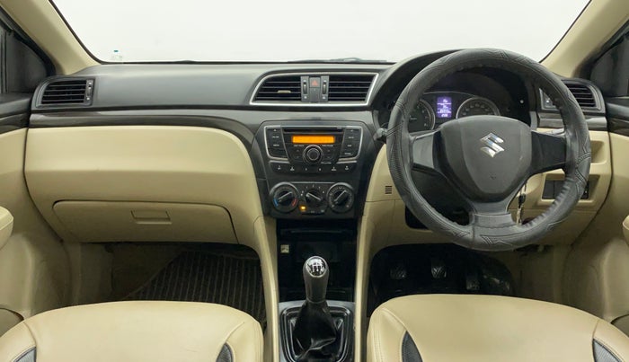 2015 Maruti Ciaz VXI, Petrol, Manual, 85,944 km, Dashboard