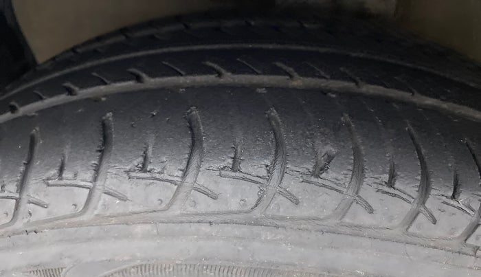 2018 Maruti Celerio VXI AMT, Petrol, Automatic, 31,411 km, Left Front Tyre Tread
