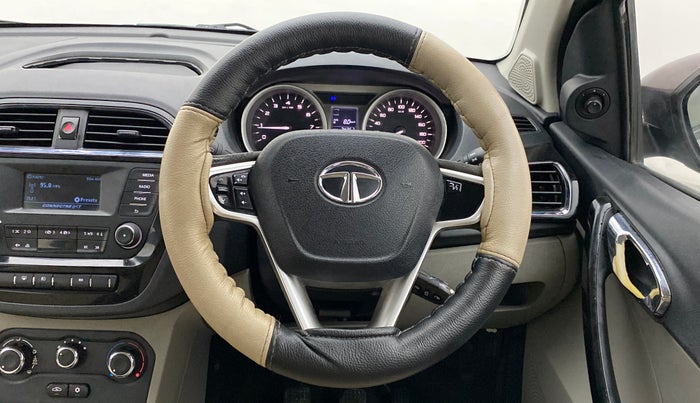 2016 Tata Tiago XZ 1.2 REVOTRON, Petrol, Manual, 65,072 km, Steering Wheel Close Up