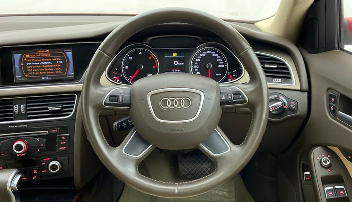2013 Audi A4 2.0 TDI S LINE, Diesel, Automatic, 30,686 km, Steering Wheel Close Up